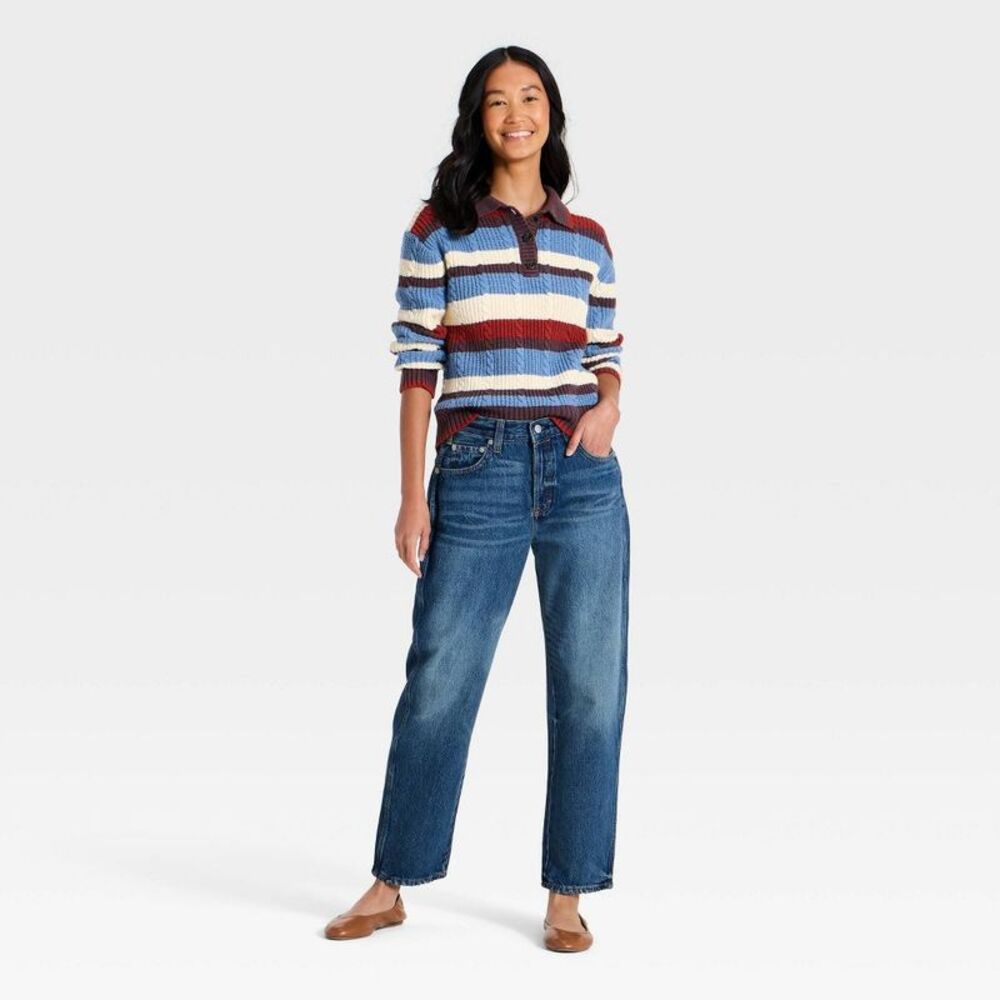 Women's Mid-Rise Boyfriend Jeans - Universal Thread Medium Wash 8 Short - Picture 3 of 3